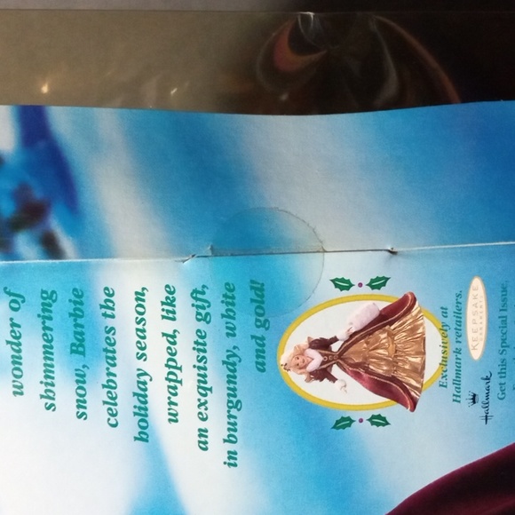 Holiday Barbie 1996 - Picture 5 of 10